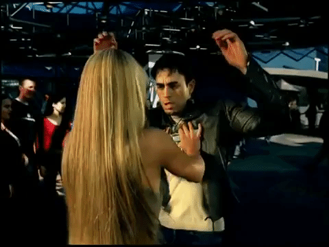 Enrique Iglesias y la entonces tenista Anna Kournikova se conocieron durante la grabación del video 'Escape', en 2001. Poco más de 18 años después, ya son una familia de 5.
