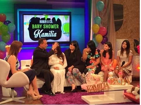 la producción de Rubén & Co agasajó a la futura mamá con muchas sorpresas.