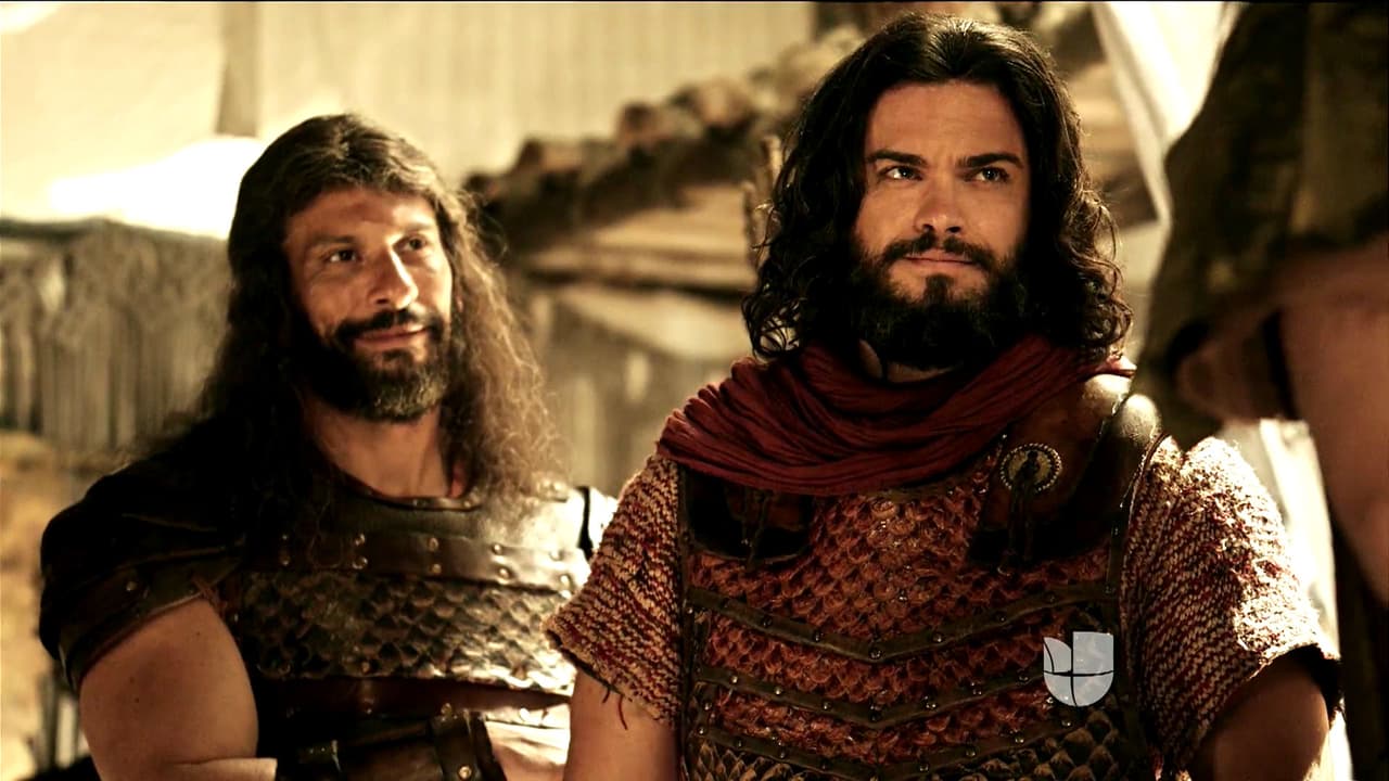 Tras la reunión de las tribus, Josué y 
<b><a href="http://www.univision.com/series/la-tierra-prometida/milhem-cortaz-es-caleb-en-la-tierra-prometida">Caleb</a></b> organizaron una búsqueda para localizar algún rastro de Moisés. Su misteriosa desaparición mantenía intranquilo a Josué.