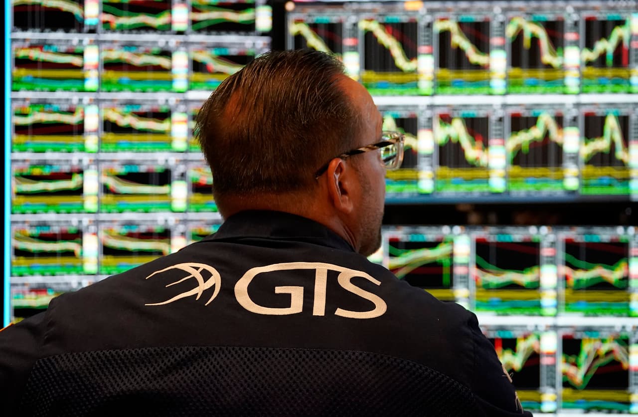 Cuál sería el impacto de que a EEUU le recorten la calificación de su deuda si el Congreso y Biden no logran un acuerdo antes de junio