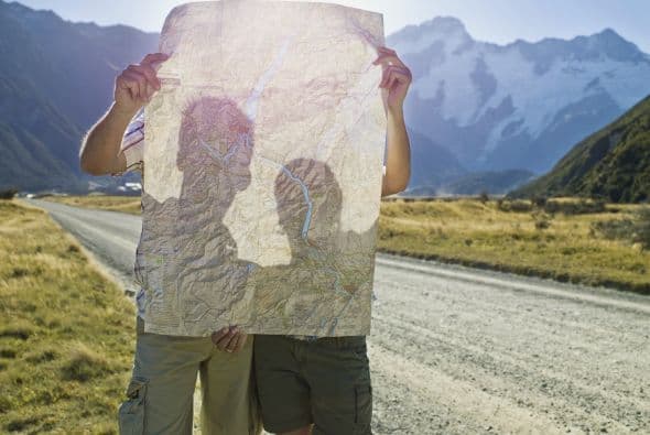 Leer un mapa. Desde el desembarco de Google Maps y el GPS, difícilmente salimos de casa con un mapa plegable, que hoy nos resulta casi imposible descifrar.