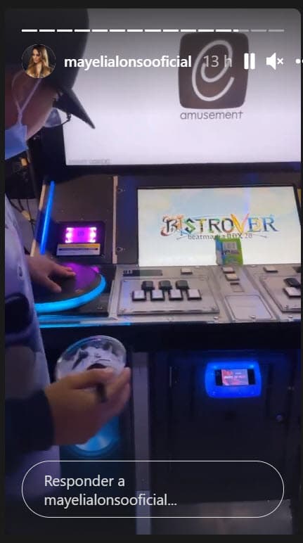 En julio pasado, ella le recriminó en redes sociales que no se hace cargo económicamente de los dos hijos que tuvo con él. 
<br>