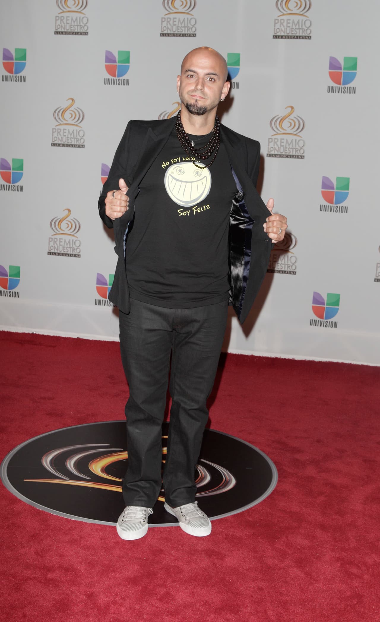 Otro que sabemos que rompe las reglas de etiqueta es René Pérez.