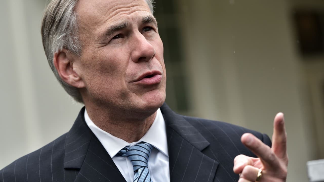 El gobernador de Texas y los latinos: una compleja relación rumbo a las elecciones de 2018