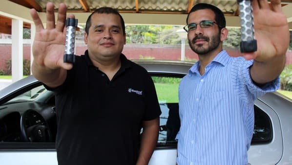 Peruanos crearon un catalizador para vehículos que reduce entre el 60 y 90% sus emisiones tóxicas