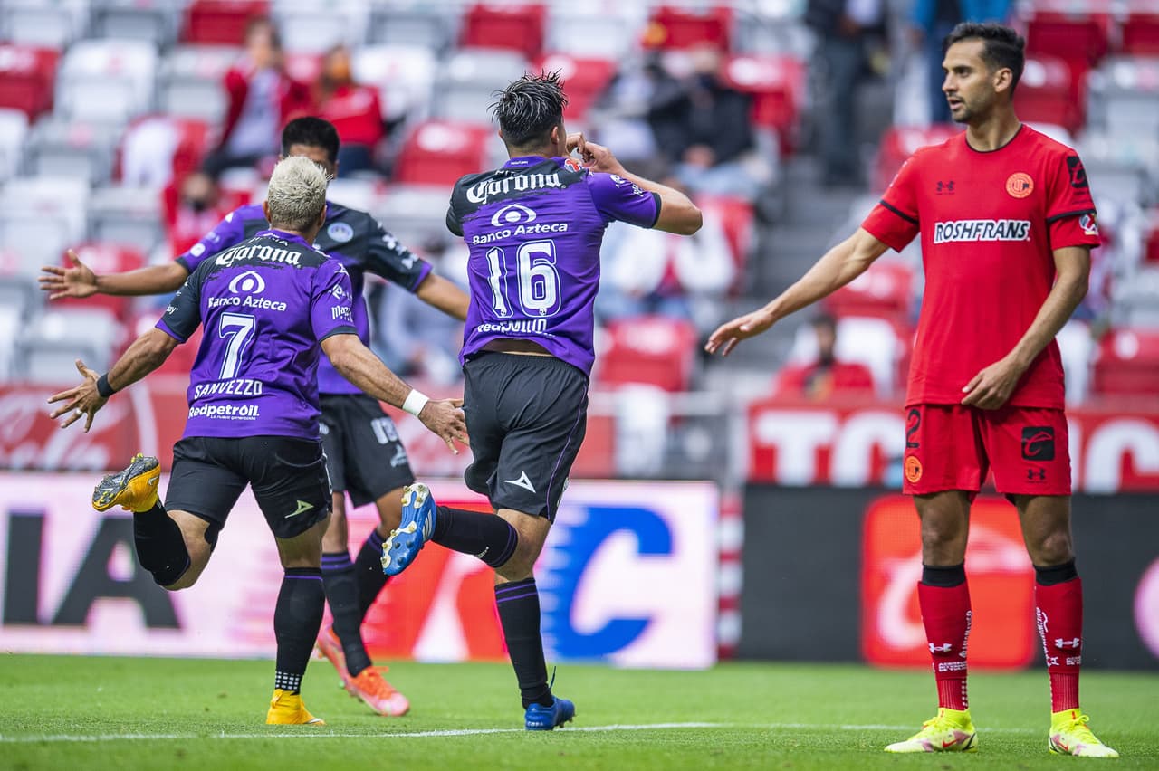 Ian González se estrena con el Toluca en el vibrante empate 2-2 frente a Mazatlán.