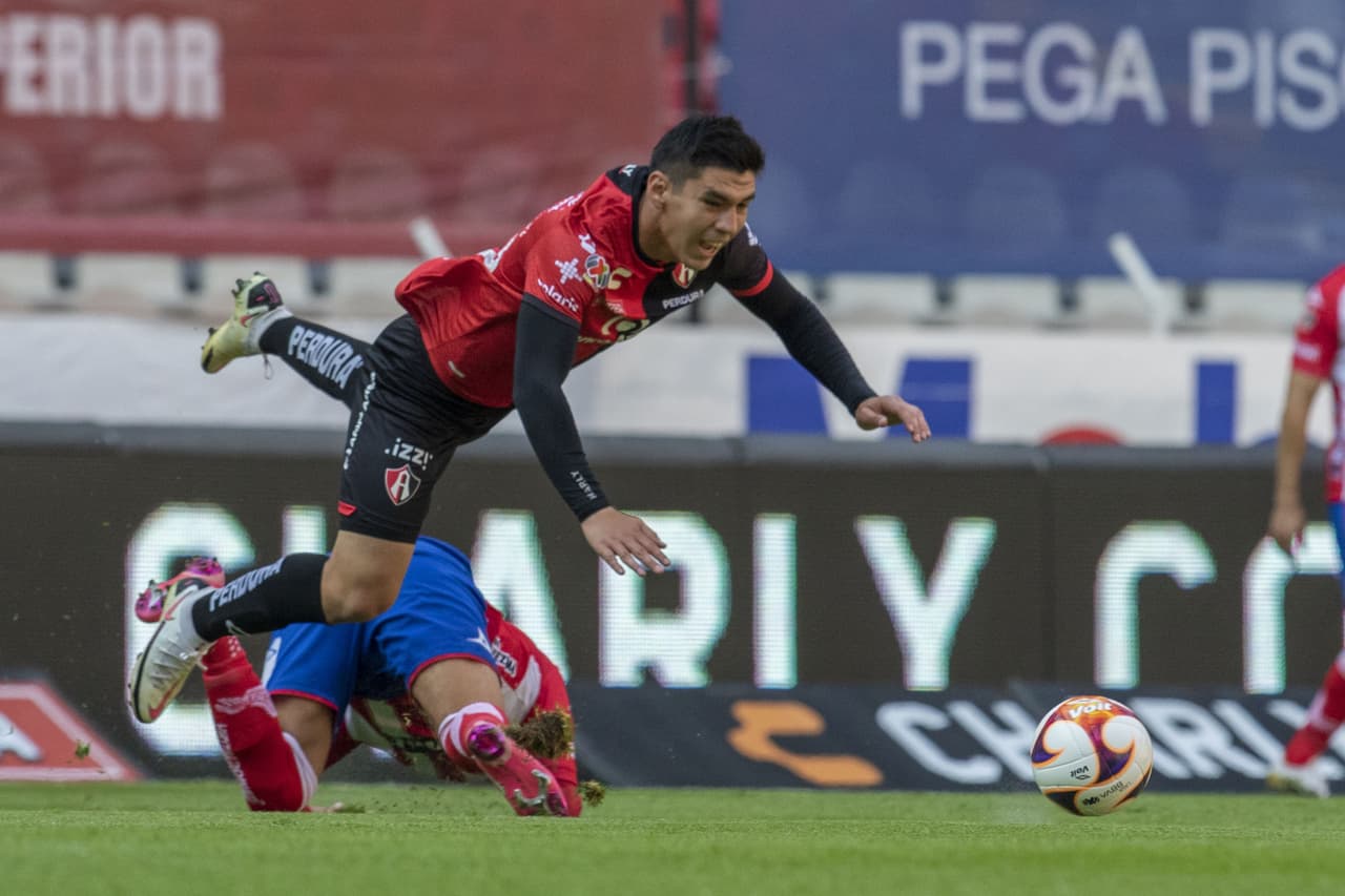 Con goles de Aldo Rocha, Ian Torres y Ángel Márquez Atlas consigue importante victoria de 3-1 sobre el Atlético San Luis. Los Potosinos se quedan con 11 unidades y el Atlas llega a 12.