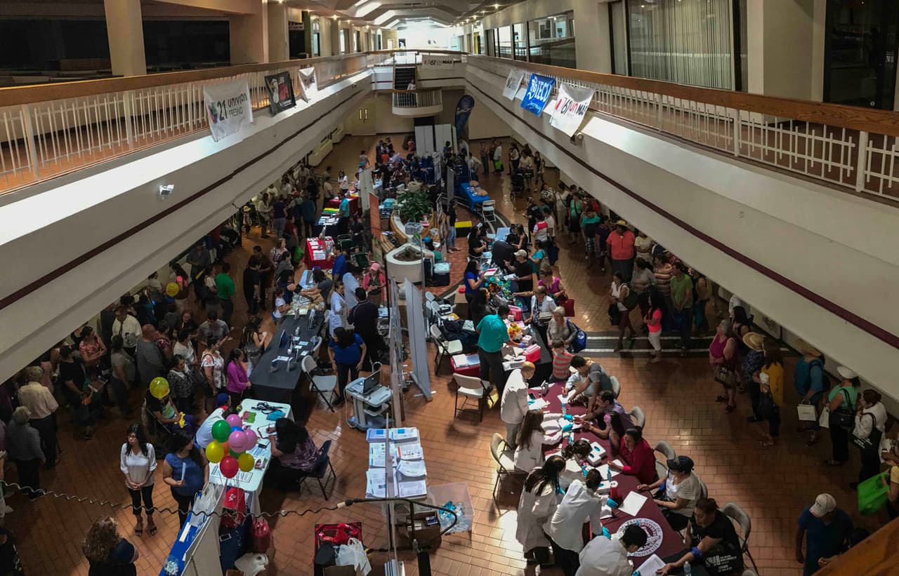 Varias organizaciones y clínicas se unieron para ayudar a la comunidad.