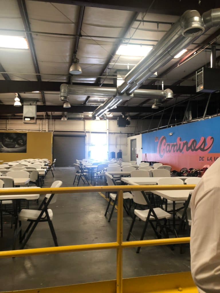 La congresista Alexandria Ocasio Cortez volvió a llamar "campos de concentración" a los centros de detención de la Patrulla luego de que visitó un refugio y desmintió que estaban llenos.