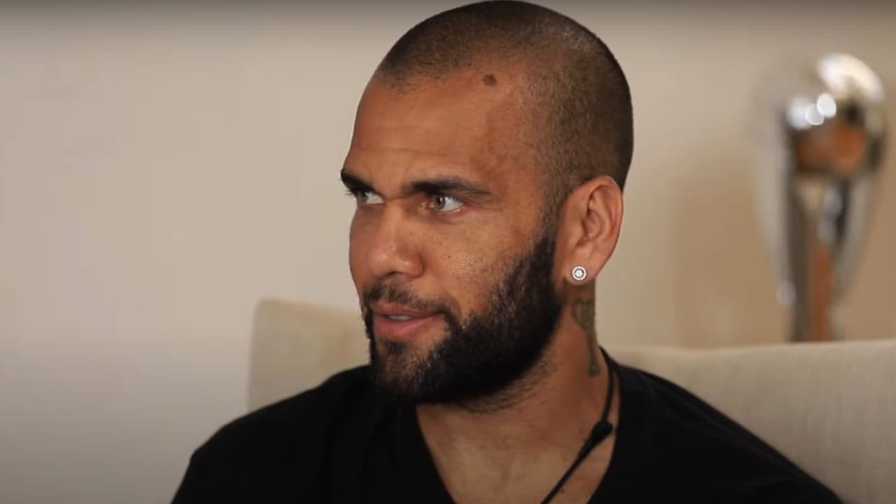 Dani Alves revela que rechazó oferta en Italia por fichar con Pumas