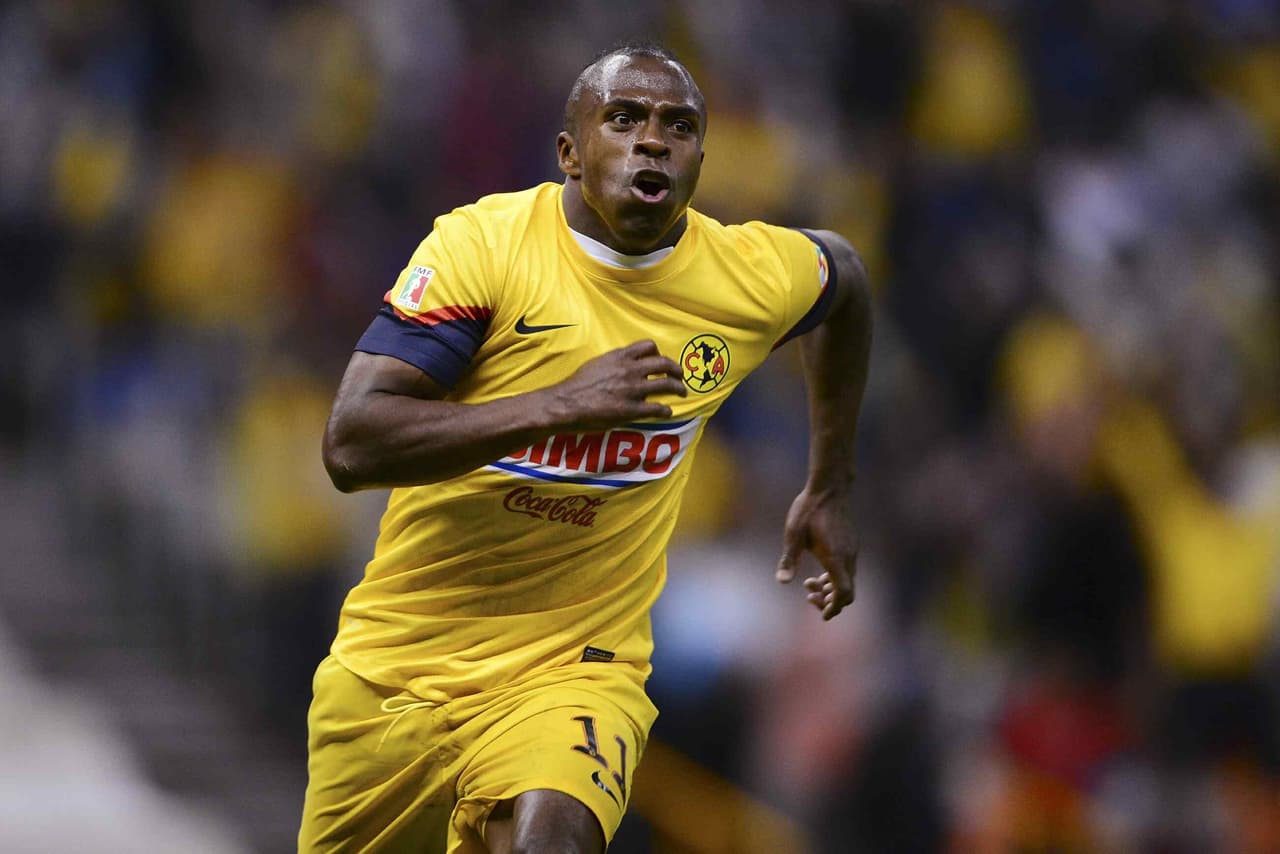 Christian Benítez consugue su bicameponato de goleo en el Apertura 2012 al empatar con Esteban Paredes en los 11 goles.