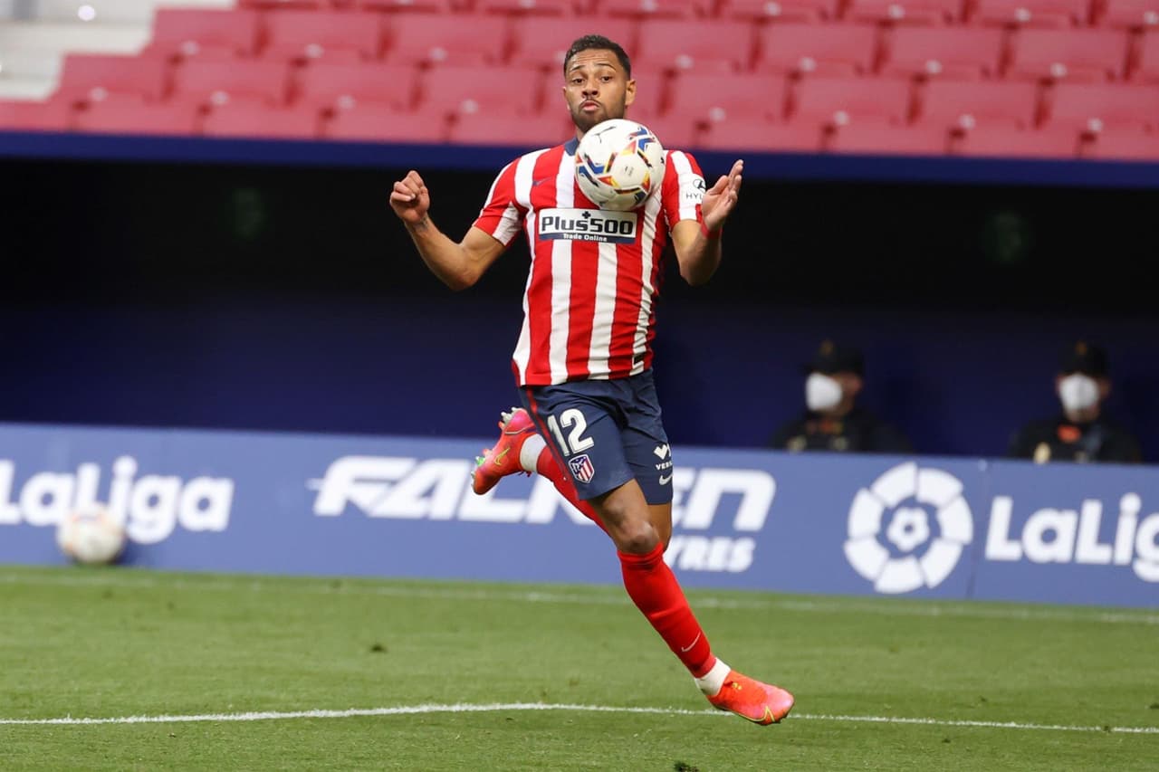 Atlético de Madrid venció al Huesca 2-0 durante la Jornada 31 en La Liga. Las anotaciones fueron por parte de Angel Correa y Yannick Carrasco; el mexicano Héctor Herrera jugó 76 minutos. Los 'Colchoneros' se mantienen en la cima.