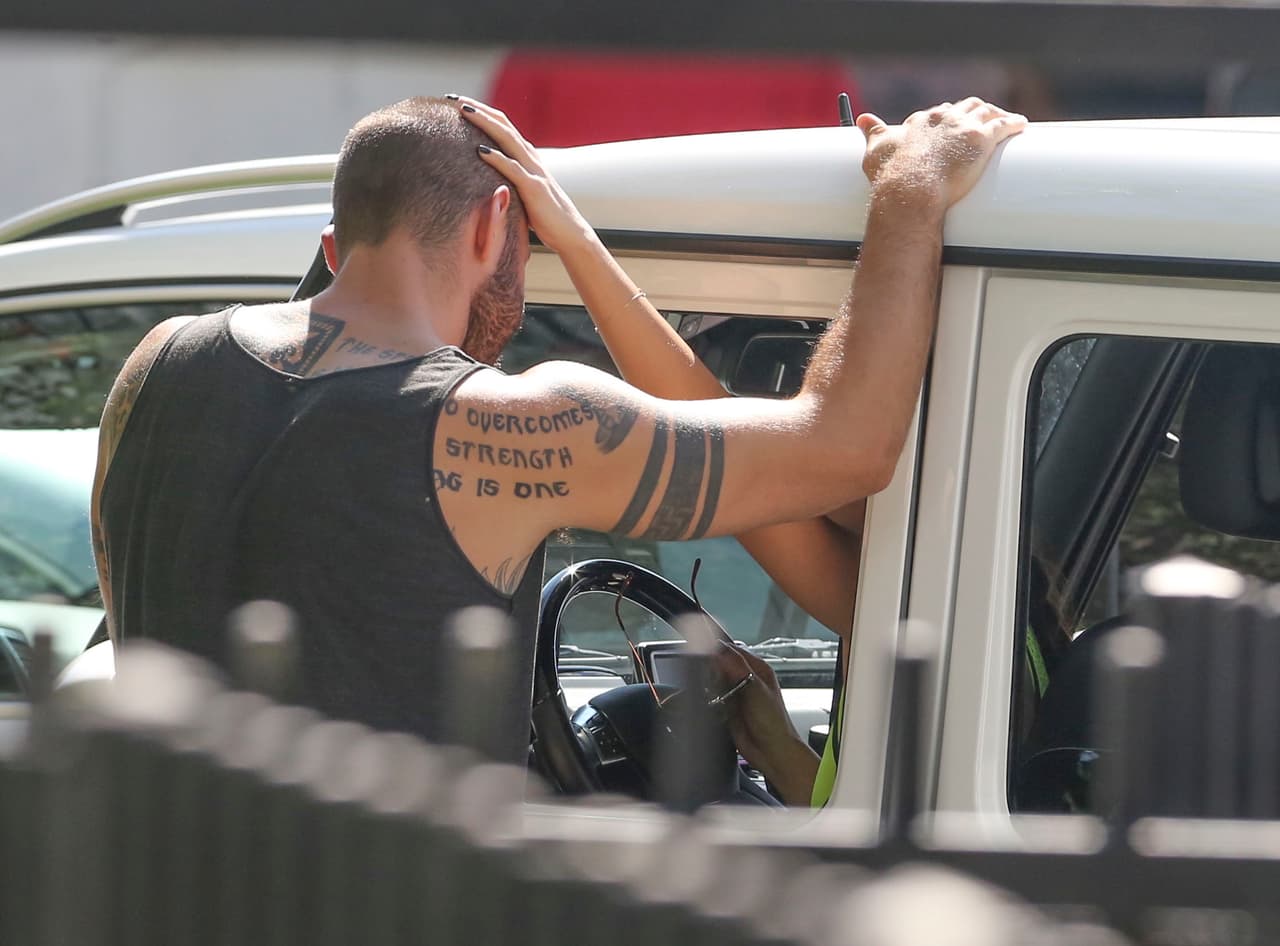 Y más tarde, sobre su cabeza.