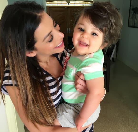 Para Lourdes no hay felicidad más grande que poder tener en sus brazos a su pequeño, que muy pronto cumplirá 1 año.