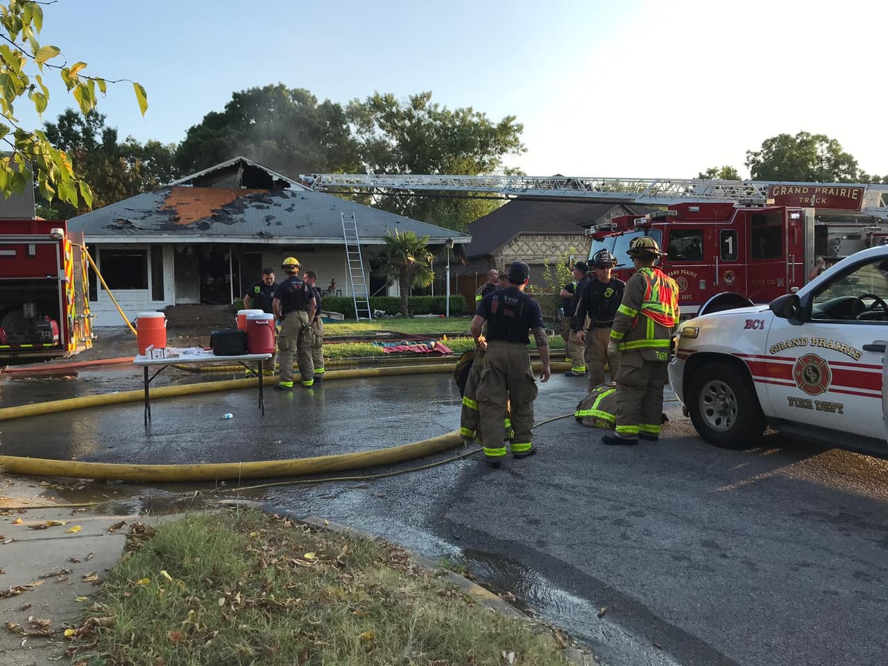 El fuego comenzó durante la madrugada de este martes 6 de agosto de 2019.