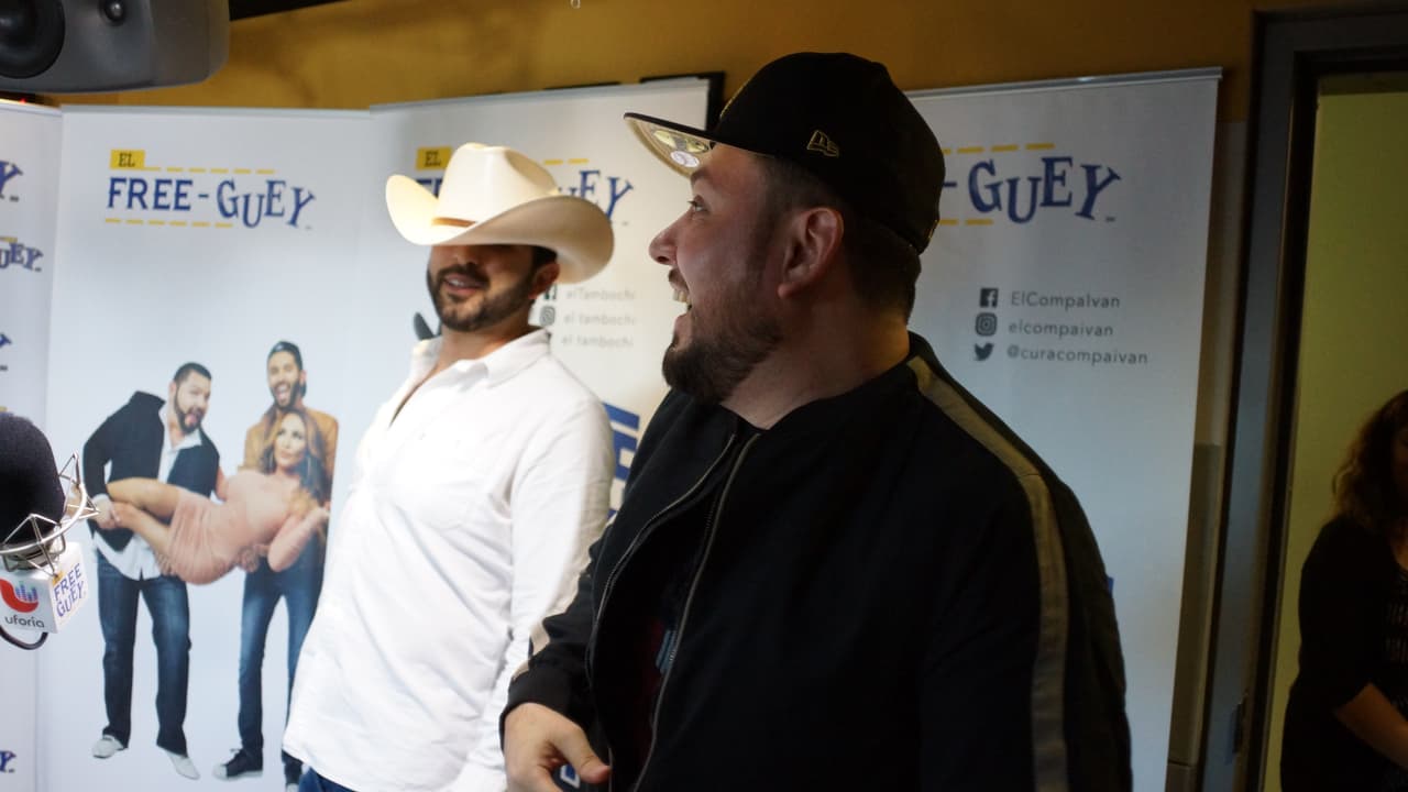 Roberto Tapia llegó al Free-guey show con nuevo sencillo y se armó tremenda fiesta.