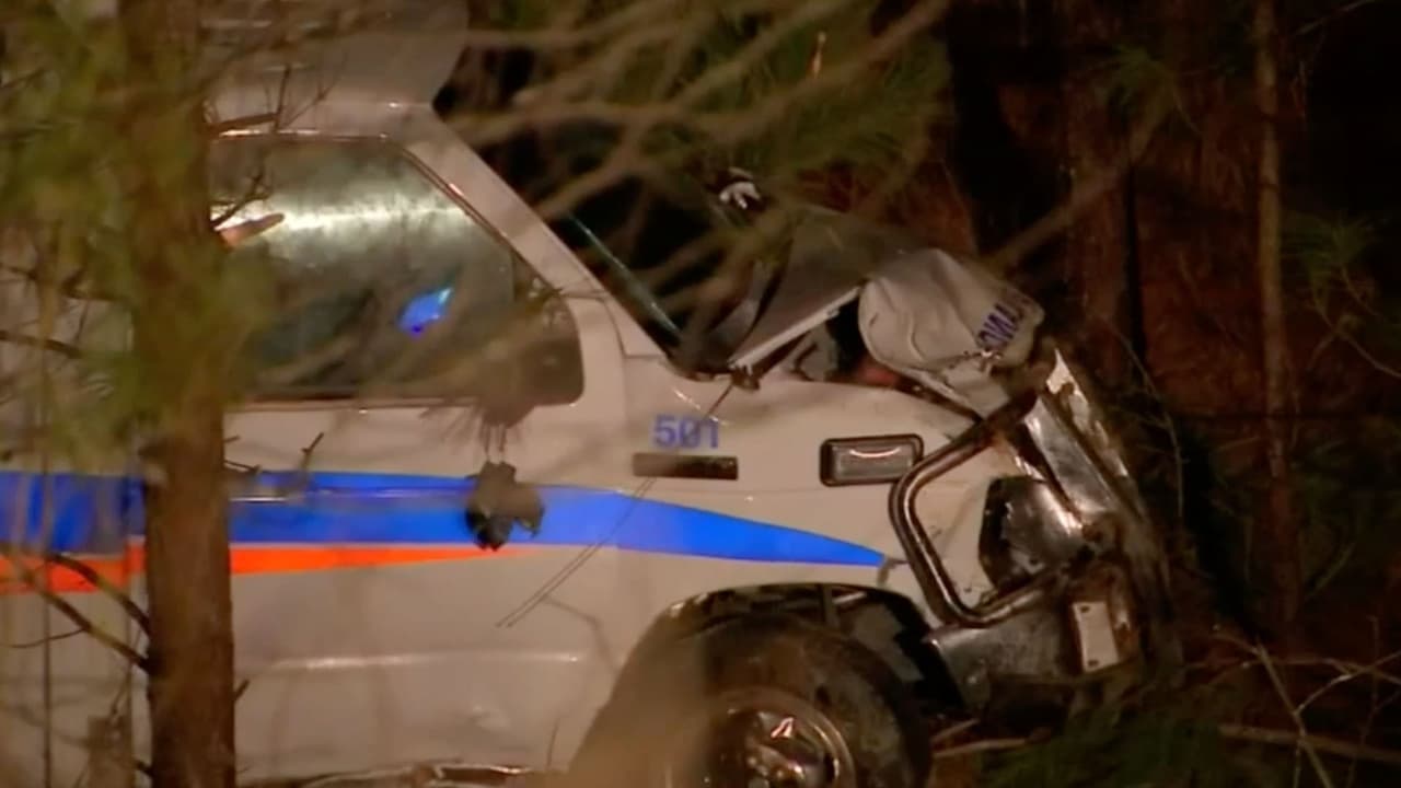 Muere paciente por choque de ambulancia relacionado al hielo negro en Knightdale