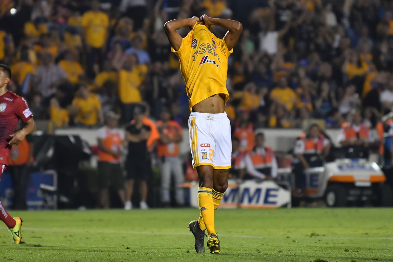 Aunque Tigres manejó el resto del partido sin mayores problemas, sus delanteros desperdiciaron más oportunidades para ampliar el marcador.