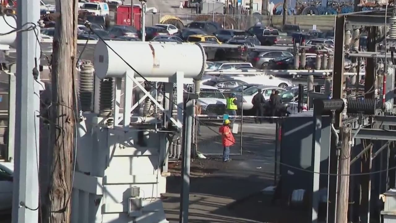 Investigan una explosión en estación de Amtrak que cobró la vida de un joven y dejó dos heridos 