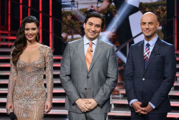 Una octava gala donde la hermandad reinó entre las seis chicas que quedan en la Mansión de la Belleza. Larry Hernández y Noel Schajris fueron los invitados de la noche y aunque pensábamos que todo era Peace and Love, llegó el momento de salvar y nominar: las chicas le dieron su voto a Catherine. Sin embargo, la sentenciadas de esta semana son las BFFs Geisha y Nathalia.