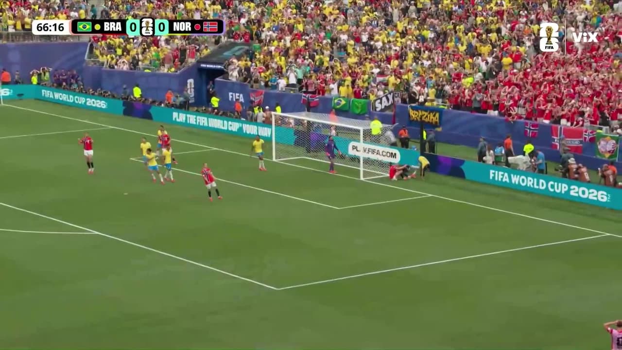 ¡Por un instante! Haaland no alcanza el balón y perdona a Brasil