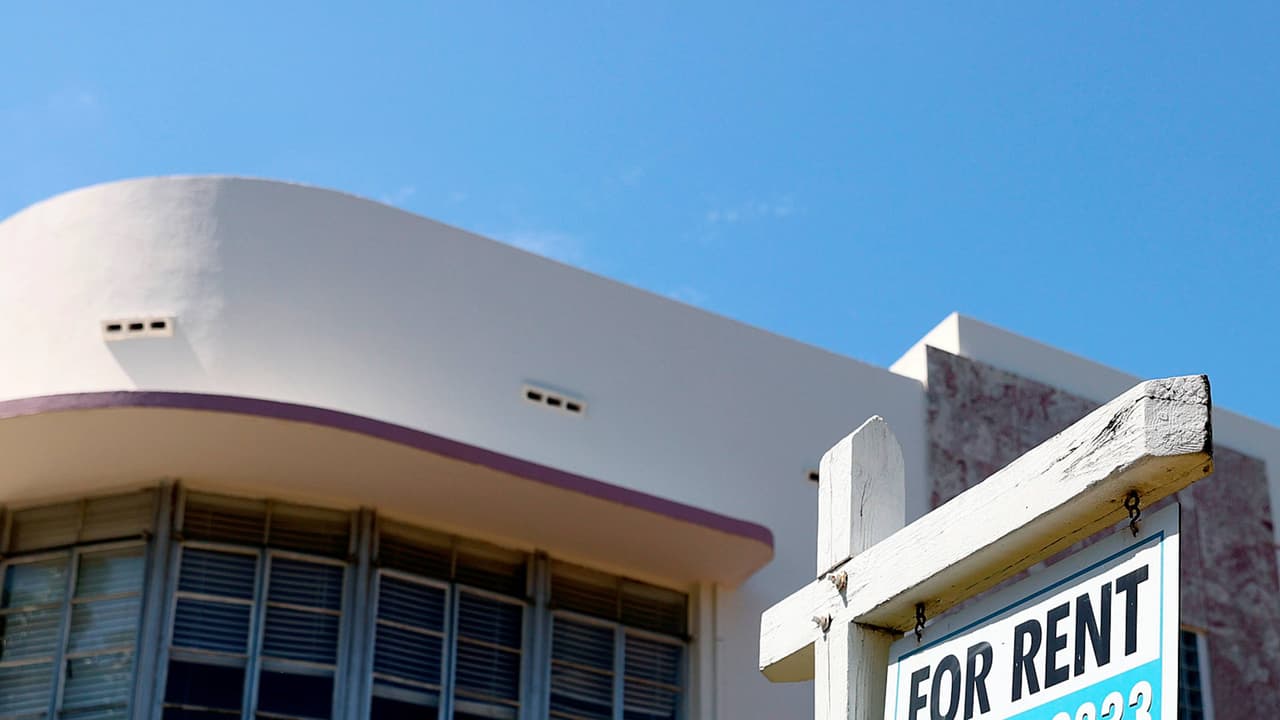 Comisión de Broward aprueba medida para proteger a inquilinos de aumentos repentinos de alquiler