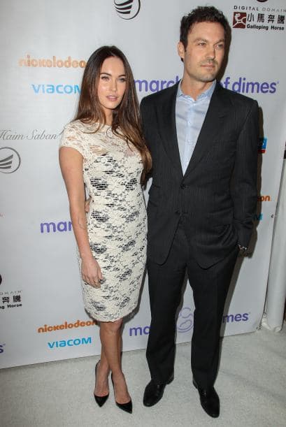 Esta pareja aparte de guapos son muy sensuales y ni pareciera que no son de la misma edad.