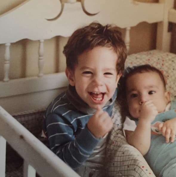 José Christian Chávez Garza nació en Reynosa, Tamaulipas.