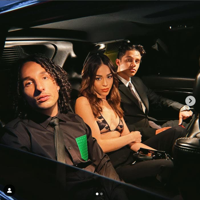 Además, en Instagram también colgó esta imagen en la que aparece con Alex Hoyer. 
<br>