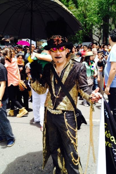 Con una gran cantidad de consignas en favor de la diversidad sexual. Crédito: Lucía Urrutia.