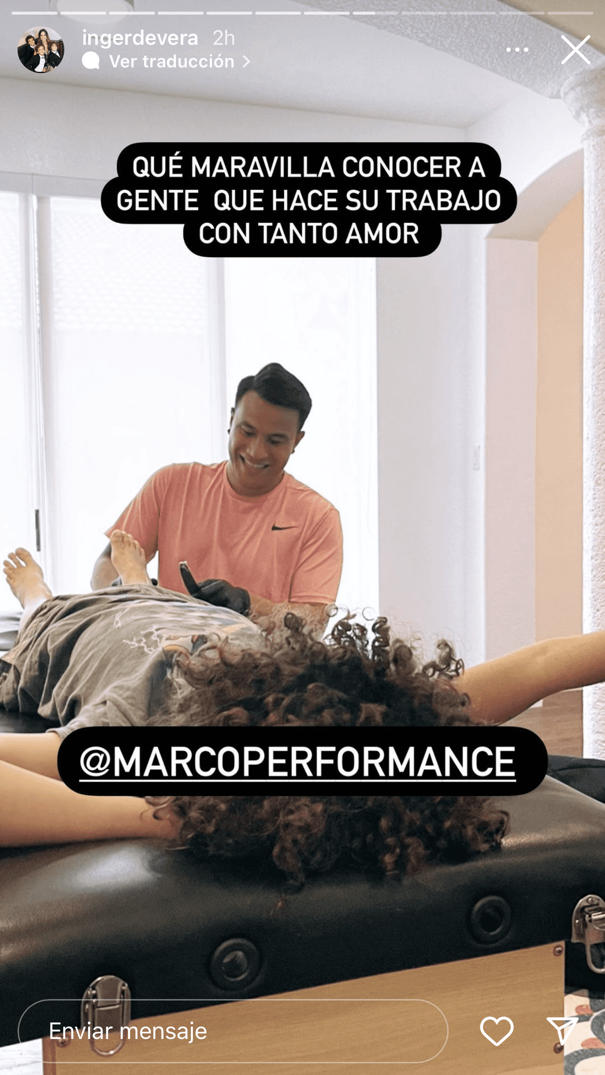 Después, mostró parte del proceso de la recuperación y terapia que lleva a cabo el menor.
<br>