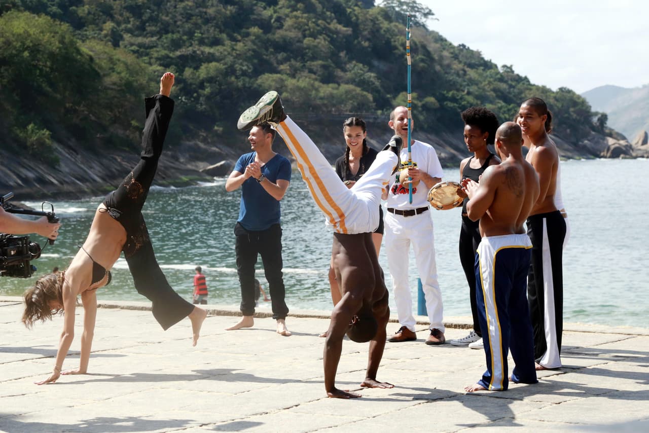 Wow! La modelo sorprendió con su elasticidad.