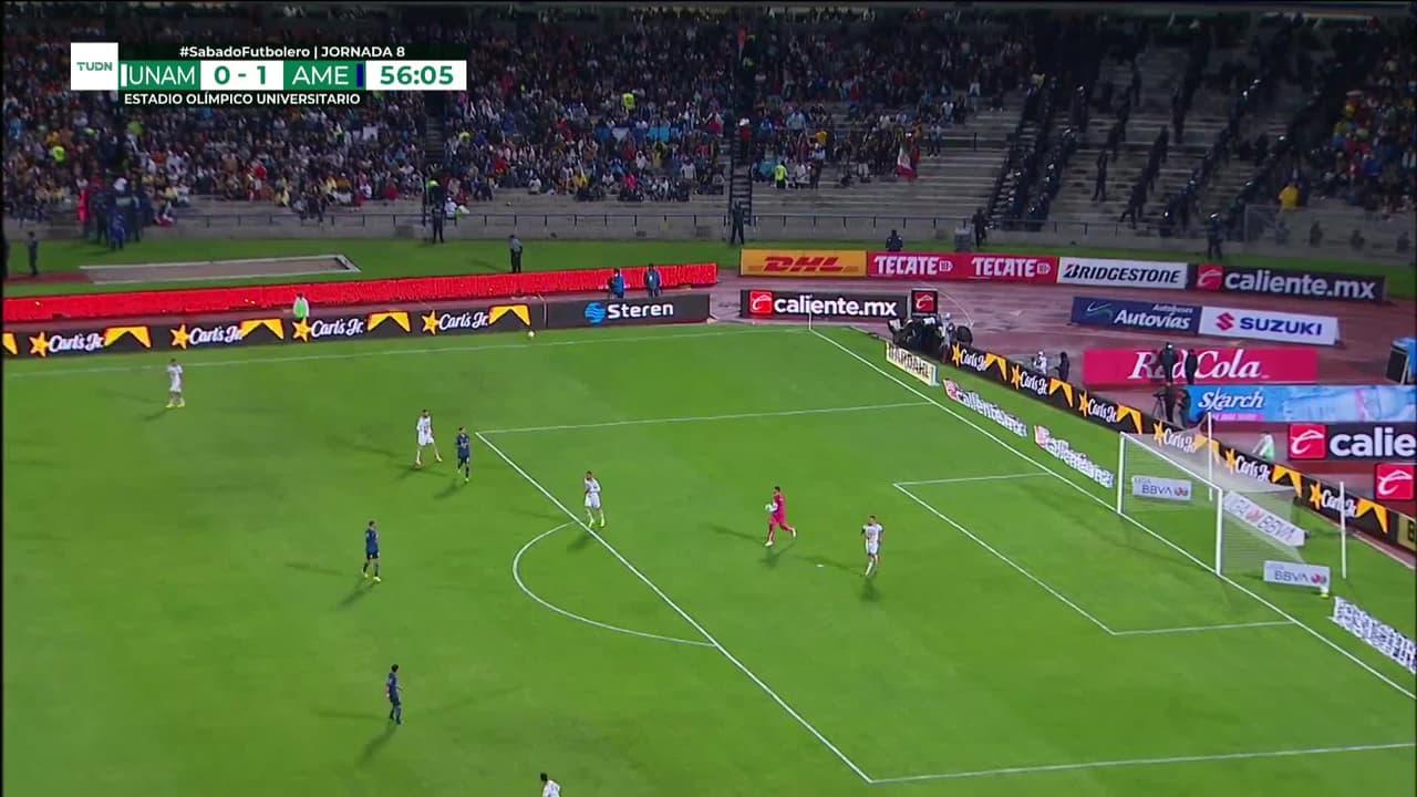 ¡TIRO ATAJADO! disparo por Jonathan Rodríguez.