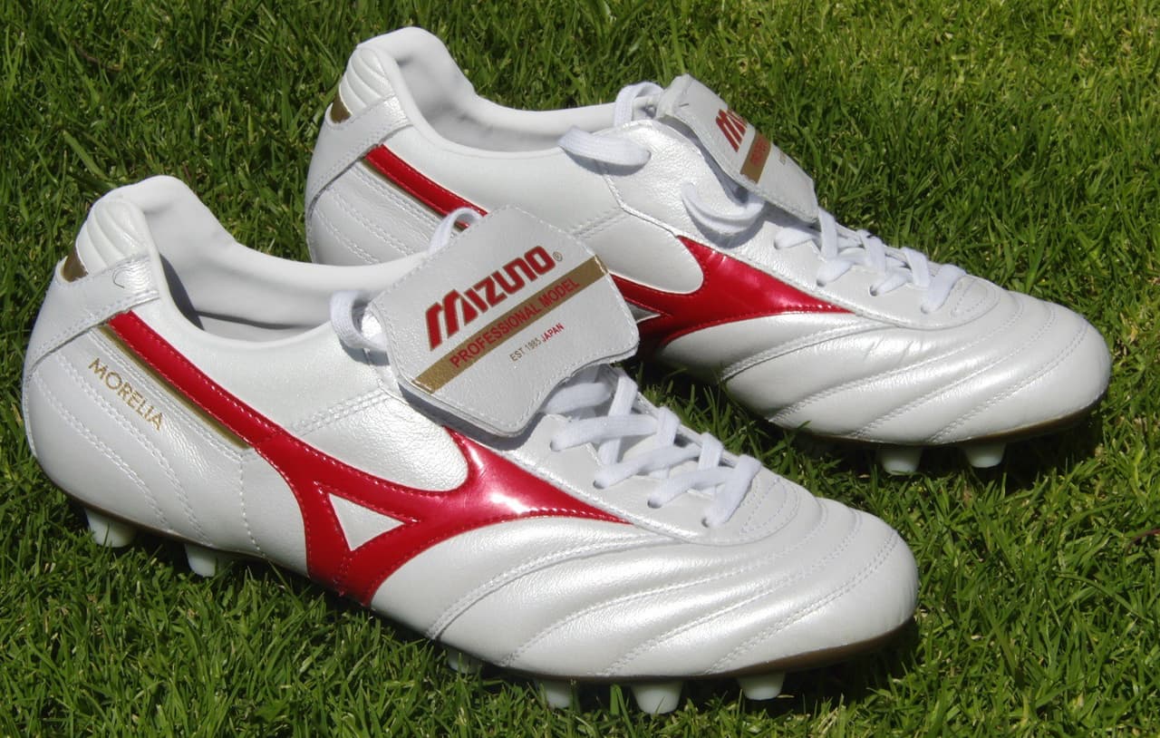 Otro que también usó Mizuno Morelia fue el crack brasileño Rivaldo en la conquista del Mundial de Corea y Japón 2002.
