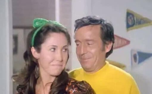 En una entrevista para el programa argentino "Morfi todos a la mesa", la actriz narró cómo fue que "Chespirito" la conquistó y cómo fue su primer beso.