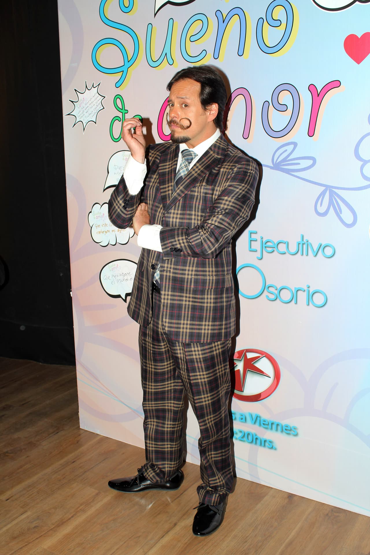 No te lo puedes perder todas las noches, por Univision.