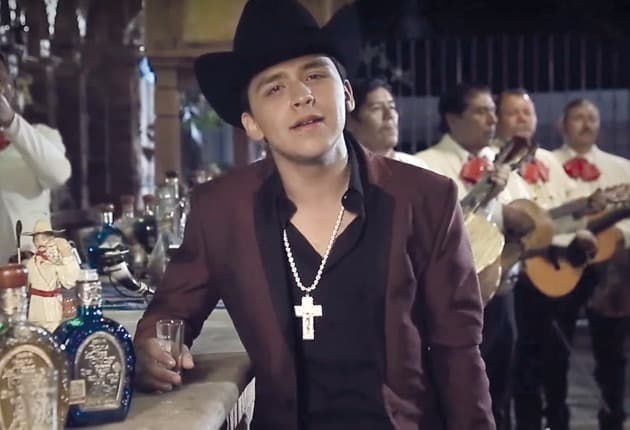 Christian Nodal también tuvo un 2017 inovidable, por eso en 2018 sus planes son superar lo ya logrado y presentar su show en países como Colombia y España, así como el lanzamiento de su nuevo material discográfico, del cual confesó estará lleno de agradables sorpresas.