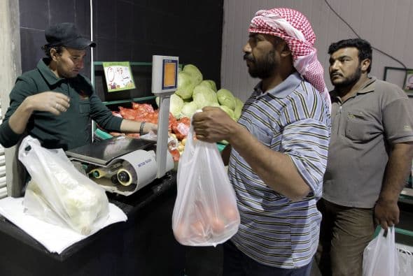 El séptimo lugar corresponde a Siria, pues debido a una ruptura del estado de derecho ha derivado en represión y repetidas infracciones a los derechos laborales.