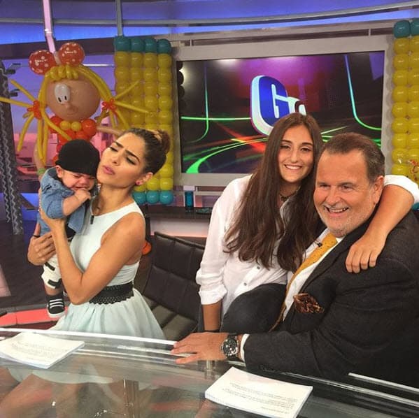 Como es muy conocido entre las estrellas hispanas y también entre las americanas, Raúl se ha encontrado en la calle o algún restaurante a importantes celebridades.