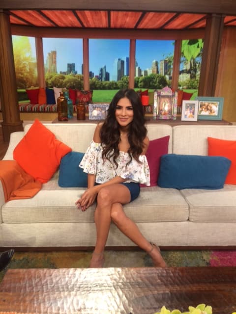 Nuestra invitada, quien fuera ganadora del certamen Nuestra Belleza Latina 2007, nos regaló todo su carisma.