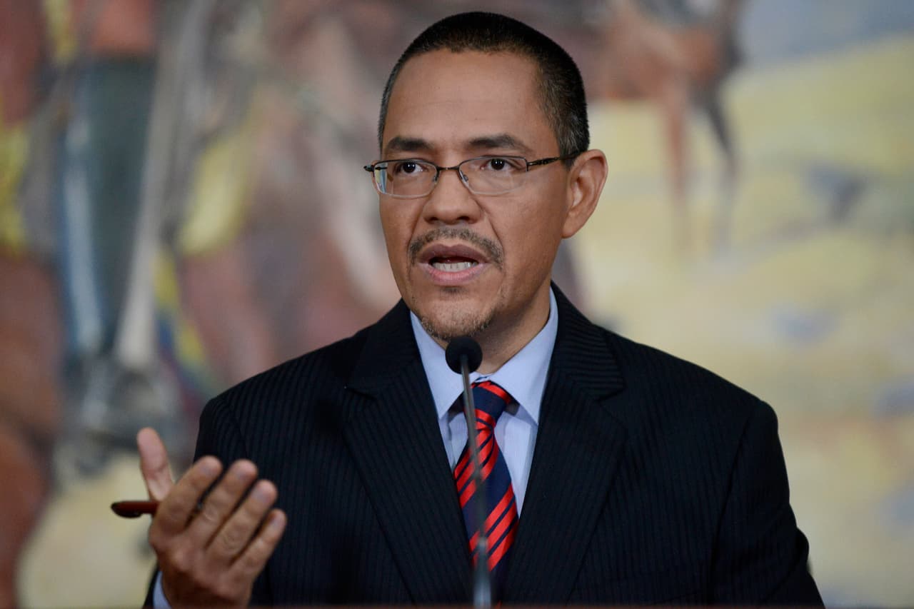 Ernesto Villegas, ministro de cultura, anteriormente ministro de información y expresidente de la televisora oficialista Venezolana de Televisión.