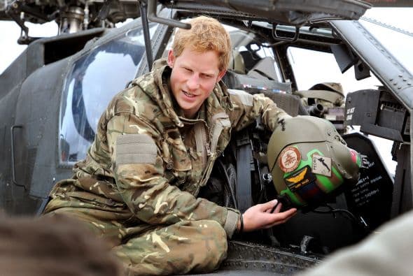 Enrique de Gales, Harry, tercero en la sucesión del trono de Inglaterra.
