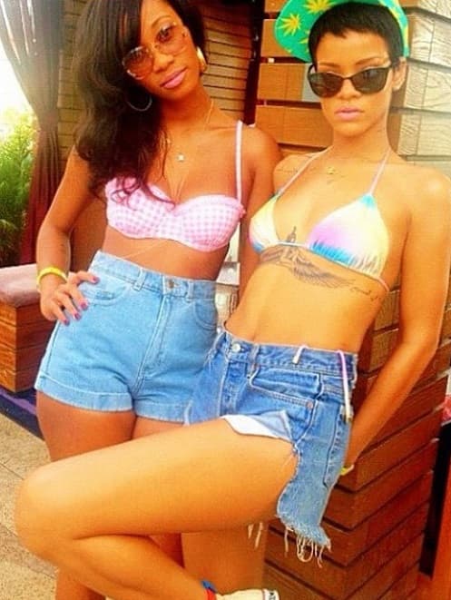 Siempre ha sido delgadita y casi no la hemos visto con libras de más.