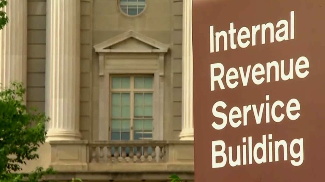 Reto Economía: Evita una auditoría del IRS, conoce las banderas rojas que alertan a las autoridades