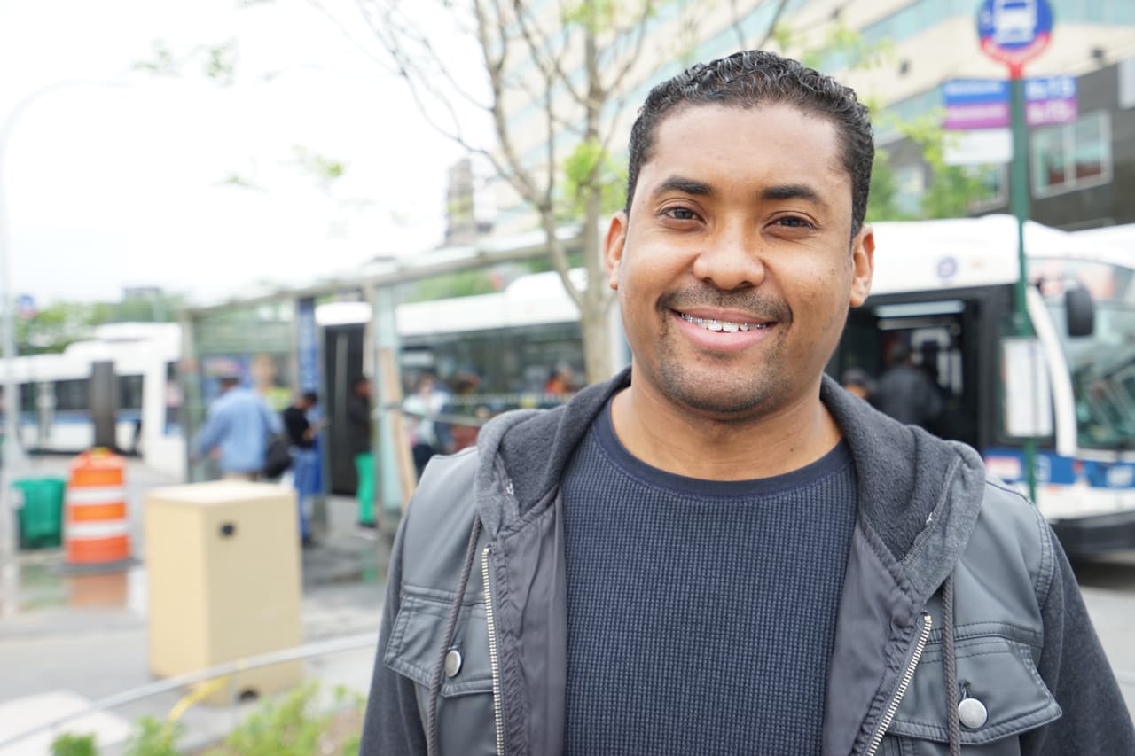 Con cadenas humanas exigirán conteo manual de votos en la República Dominicana