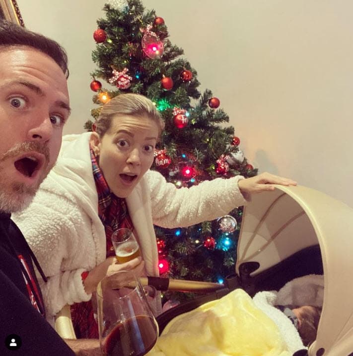 En las recientes publicaciones de Instagram de la actriz, se puede ver que celebraron las fiestas decembrinas en compañía de su hijo Liam.