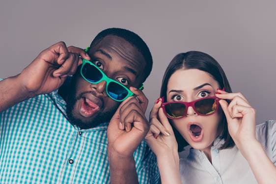 Cáncer necesita sentir, detesta las poses y actitudes vanas y superficiales y se conmueve con el gesto simple, el detalle que indique un buen corazón.