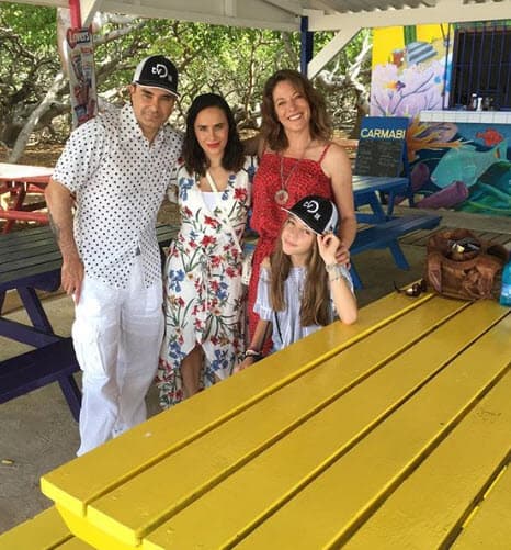 Finalmente la actriz confesó sentirse muy orgullosa de Valentina y de los valores que le ha inculcado: “Enseñándole que hay que luchar por las cosas, que no siempre hay vacas gordas. Entonces te tienes que medir más, ser más responsable, ayudar en casa. Es compasiva, solidaria, responsable, cooperativa, no exige”.