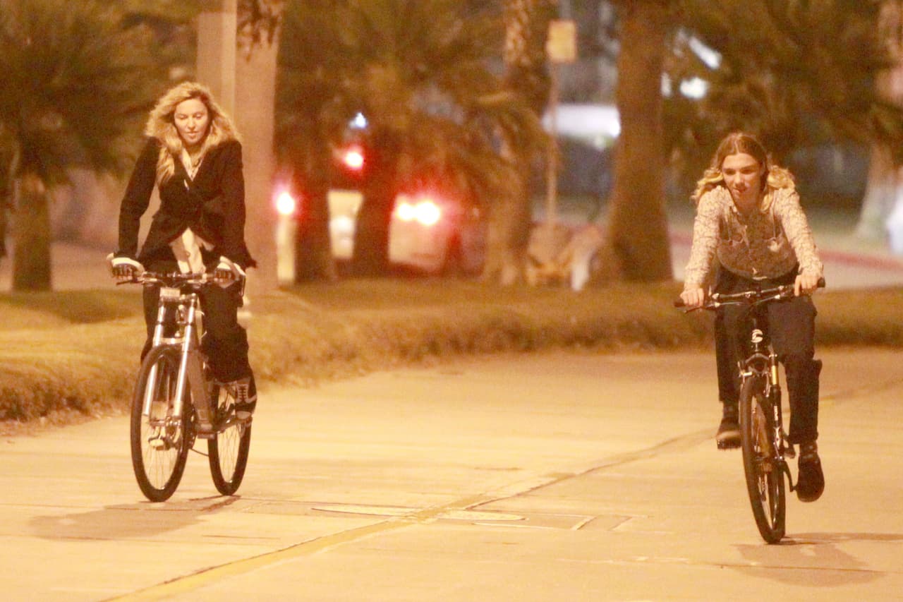 La misma promociona su más reciente disco titulado "Rebel Heart".