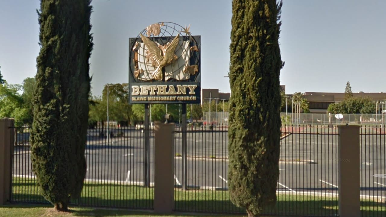 71 miembros de una iglesia contrajeron el coronavirus